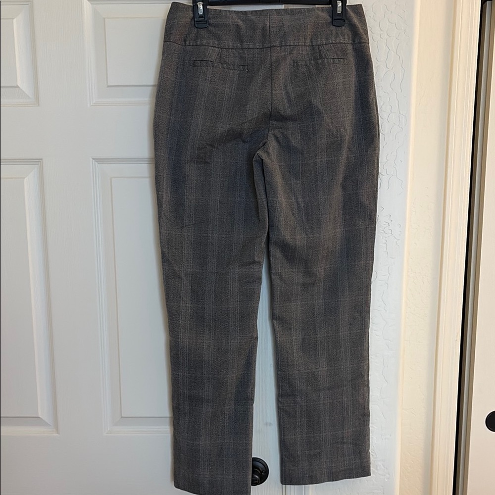 CATO Gray Women's Pants. 8 - Picture 2 of 8